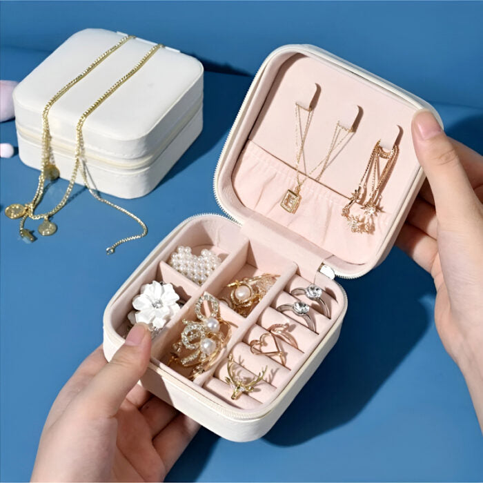 Mini Jewelry Organizer – Stylish and Portable Compact Storage Box for Rings, Earrings, and Necklaces